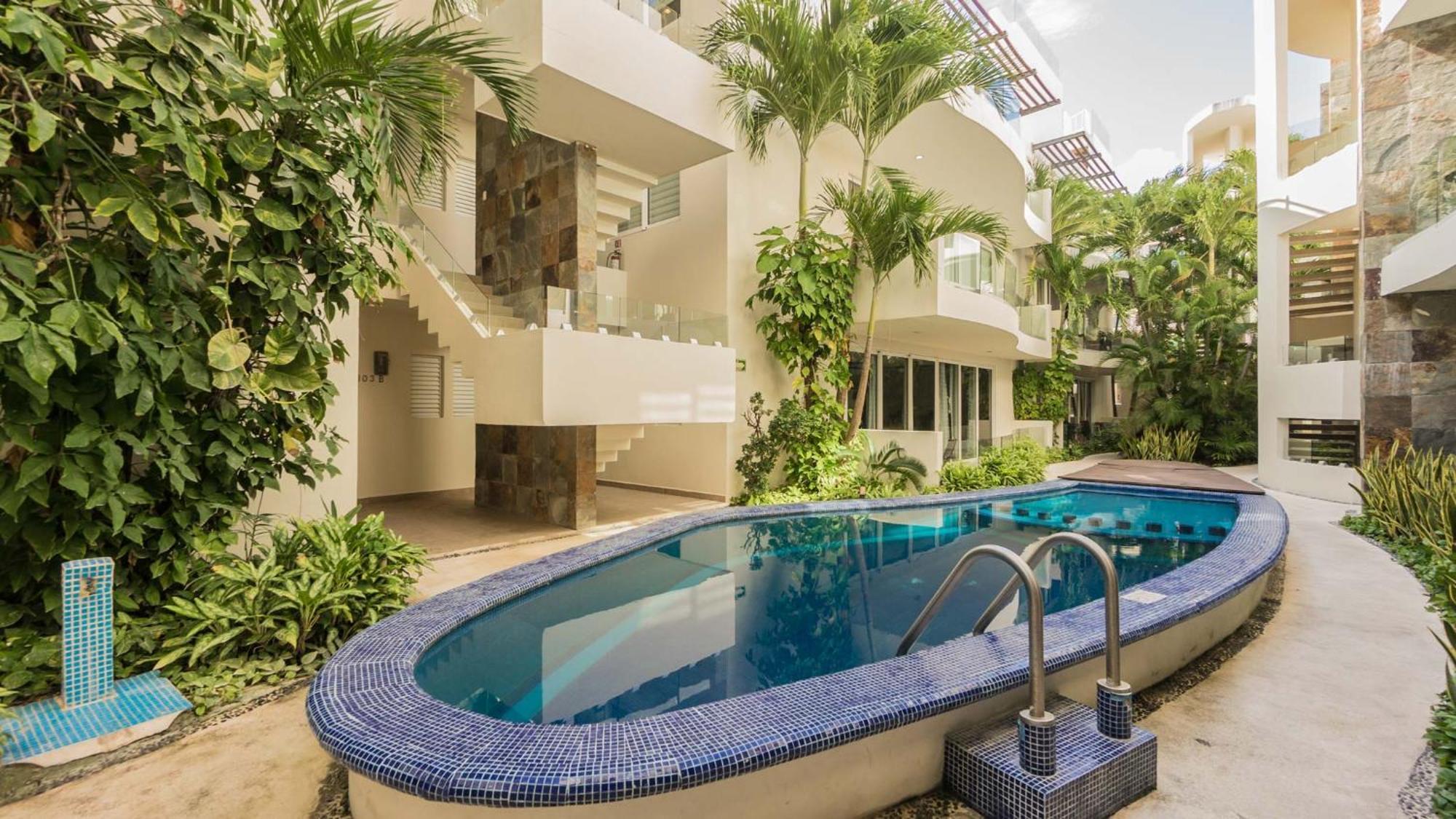 Playa Village Condo By Bvr Playa del Carmen Exterior photo